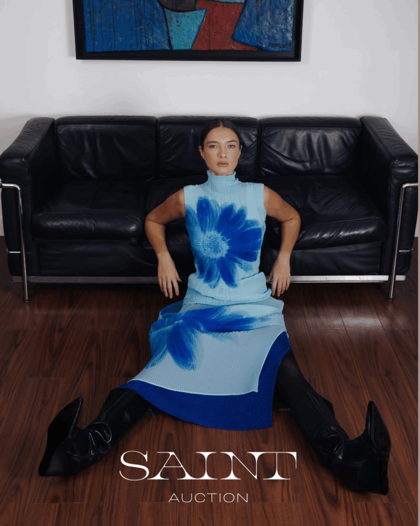 Vente aux enchères en ligne de Saint Auction de La palette Issey Miyake : Garde-robe aux mille couleurs